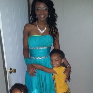 Meet your Posher, Cheryl